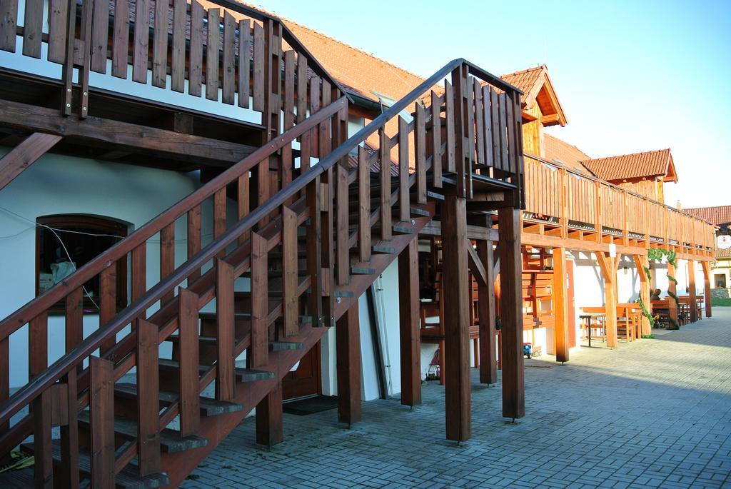 Penzion U Farmare Chotoviny Rum bild