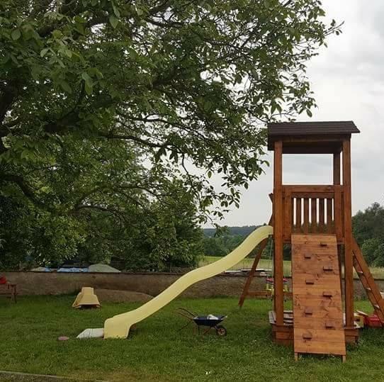 Penzion U Farmare Chotoviny Exteriör bild